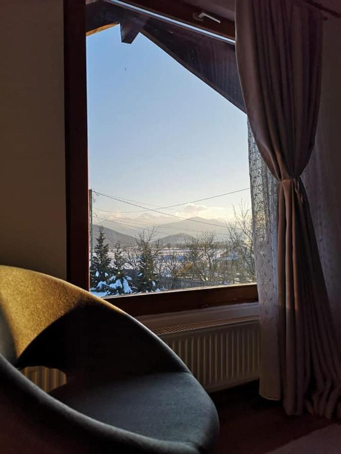 Casuta-Lacului Unciuc Bagian luar foto